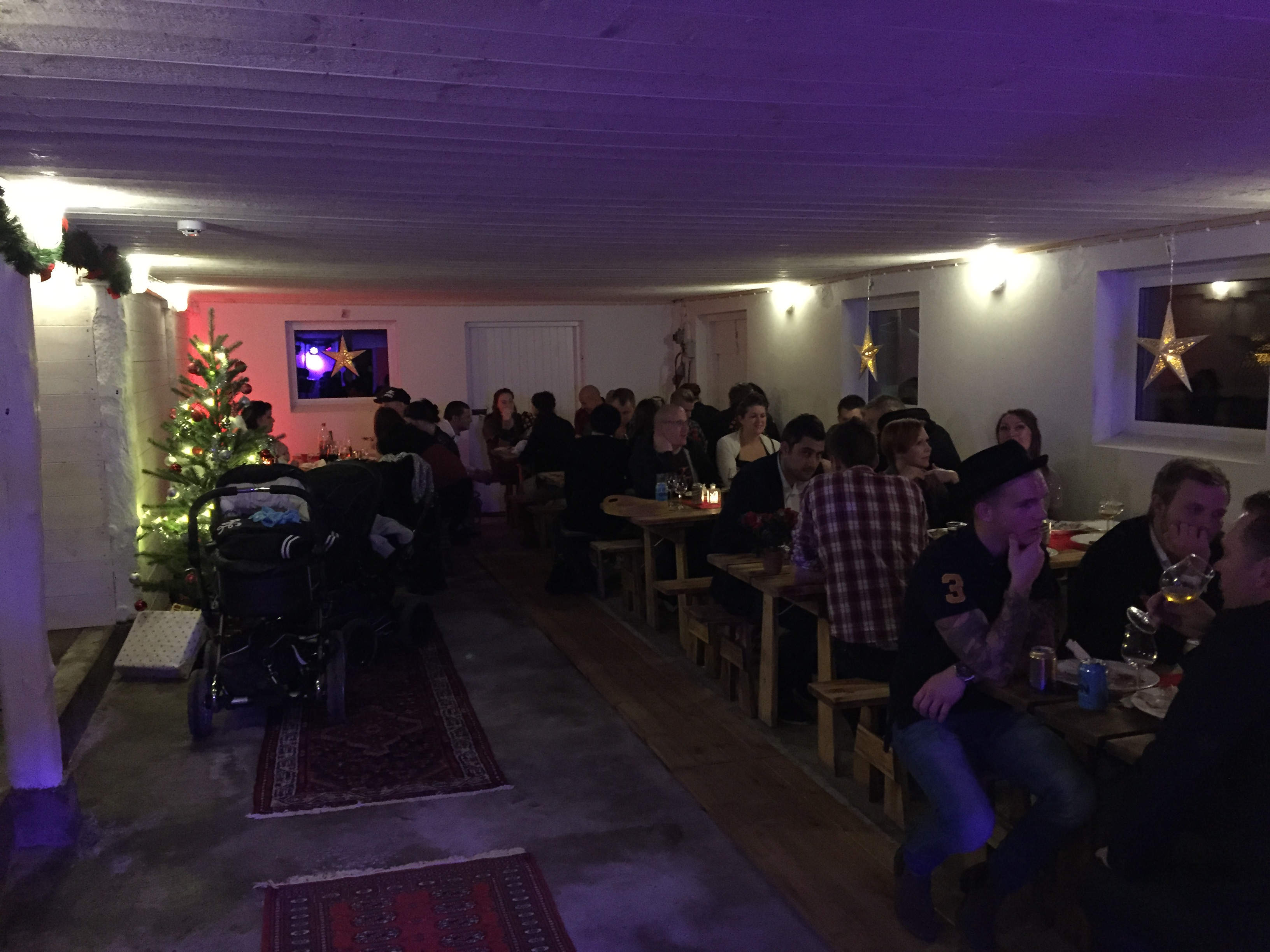 Julbord sittning för mat i Jönköping